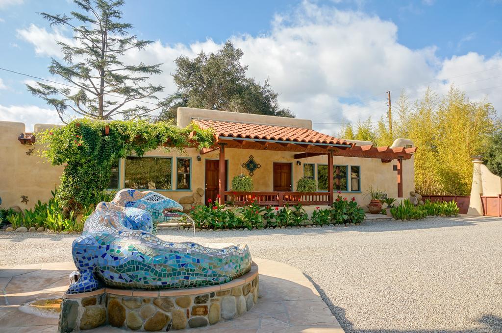 Blue Iguana Inn Охай Экстерьер фото